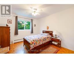 256 OXFORD STREET - 17