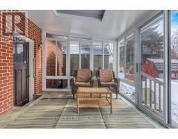 1 FERGUSSON AVENUE - 31