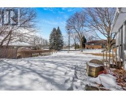 1 FERGUSSON AVENUE - 34