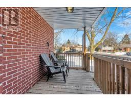 1 FERGUSSON AVENUE - 4