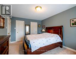 27 WOODSIDE DRIVE - 24