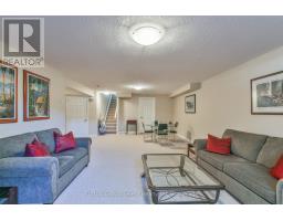 38 - 540 SPITFIRE STREET - 26