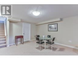 38 - 540 SPITFIRE STREET - 28