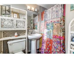 788 GLADSTONE DRIVE - 18