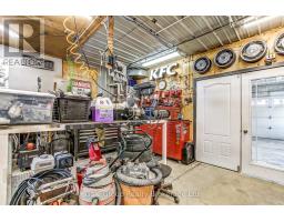 788 GLADSTONE DRIVE - 24