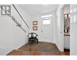 2 - 397 SPRINGBANK AVENUE N - 11