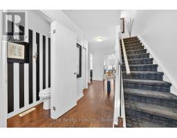 2 - 397 SPRINGBANK AVENUE N - 12