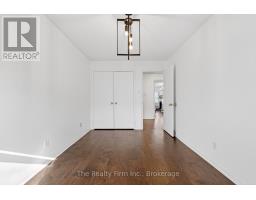 2 - 397 SPRINGBANK AVENUE N - 39