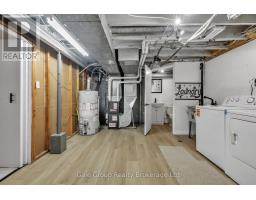 11 - 78 BEE STREET - 23