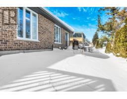 15 HOLLAND AVENUE - 30