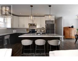 26 KNOWLES DRIVE - 14