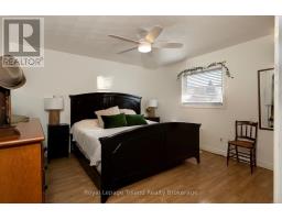 26 KNOWLES DRIVE - 19