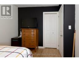 26 KNOWLES DRIVE - 22