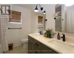 26 KNOWLES DRIVE - 23