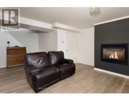 26 KNOWLES DRIVE - 25