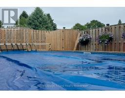 26 KNOWLES DRIVE - 33