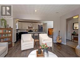 26 KNOWLES DRIVE - 9