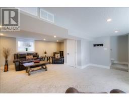 35 CHURCH STREET E - 24