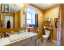 9 WOODCOCK DRIVE - 36