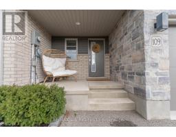 109 DENRICH AVENUE - 2