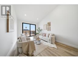 483 GILLESPIE STREET - 13