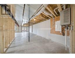 483 GILLESPIE STREET - 24