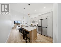 483 GILLESPIE STREET - 6