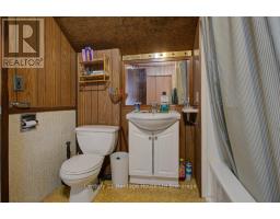 242 WONHAM STREET S - 17