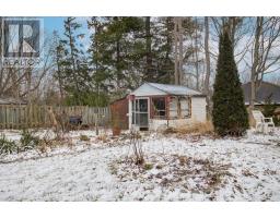 242 WONHAM STREET S - 27