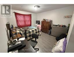 36 - 64 HIAWATHA ROAD - 12