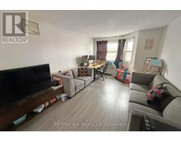 36 - 64 HIAWATHA ROAD - 6