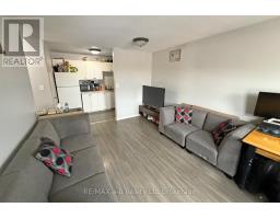 36 - 64 HIAWATHA ROAD - 8