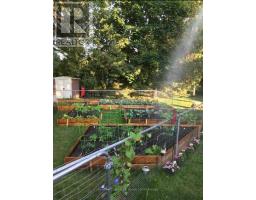 856 GROSVENOR STREET W - 31