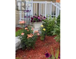 856 GROSVENOR STREET W - 38