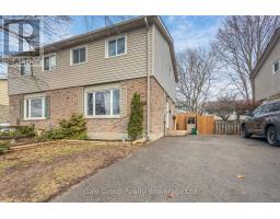 1079 CANFIELD CRESCENT - 1
