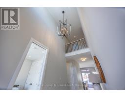 15 GREENHILL DRIVE - 4