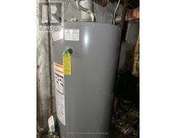 266 HAMILTON ROAD - 3