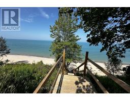 71842 SUNVIEW AVENUE - 43