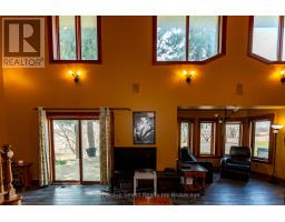 747445 TOWNSHIP ROAD 4 ROAD - 18