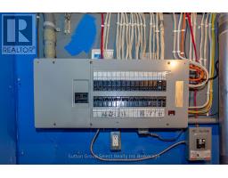 747445 TOWNSHIP ROAD 4 ROAD - 35