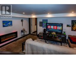 747445 TOWNSHIP ROAD 4 ROAD - 43