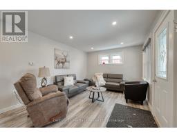 258 GRAHAM STREET - 13