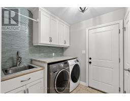 54 WESTVIEW COURT - 13