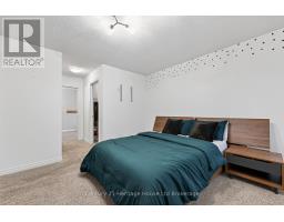 54 WESTVIEW COURT - 16