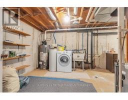 18 - 1 LAMERS COURT - 17