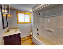 256 ST GEORGE LANE - 13