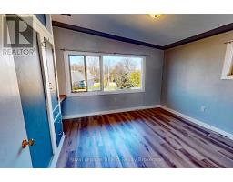 256 ST GEORGE LANE - 14