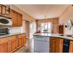 717 GARDEN COURT CRESCENT - 8