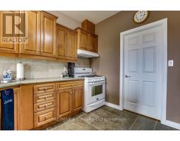 717 GARDEN COURT CRESCENT - 9