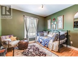 788 GLADSTONE DRIVE - 10